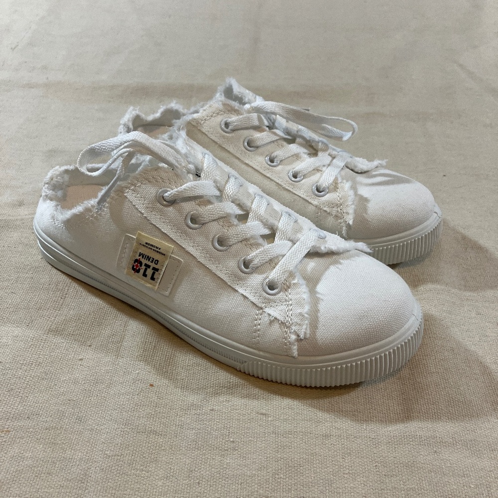 110 DENIM slip on canvas shoes